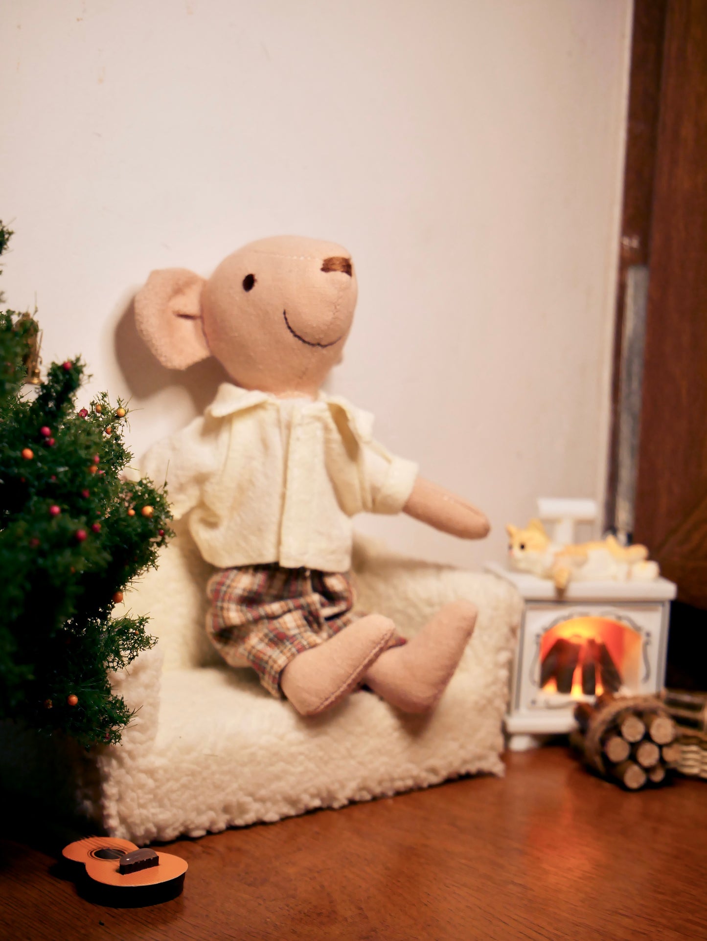 Dėdė Svirnas su geltonais markšiniais