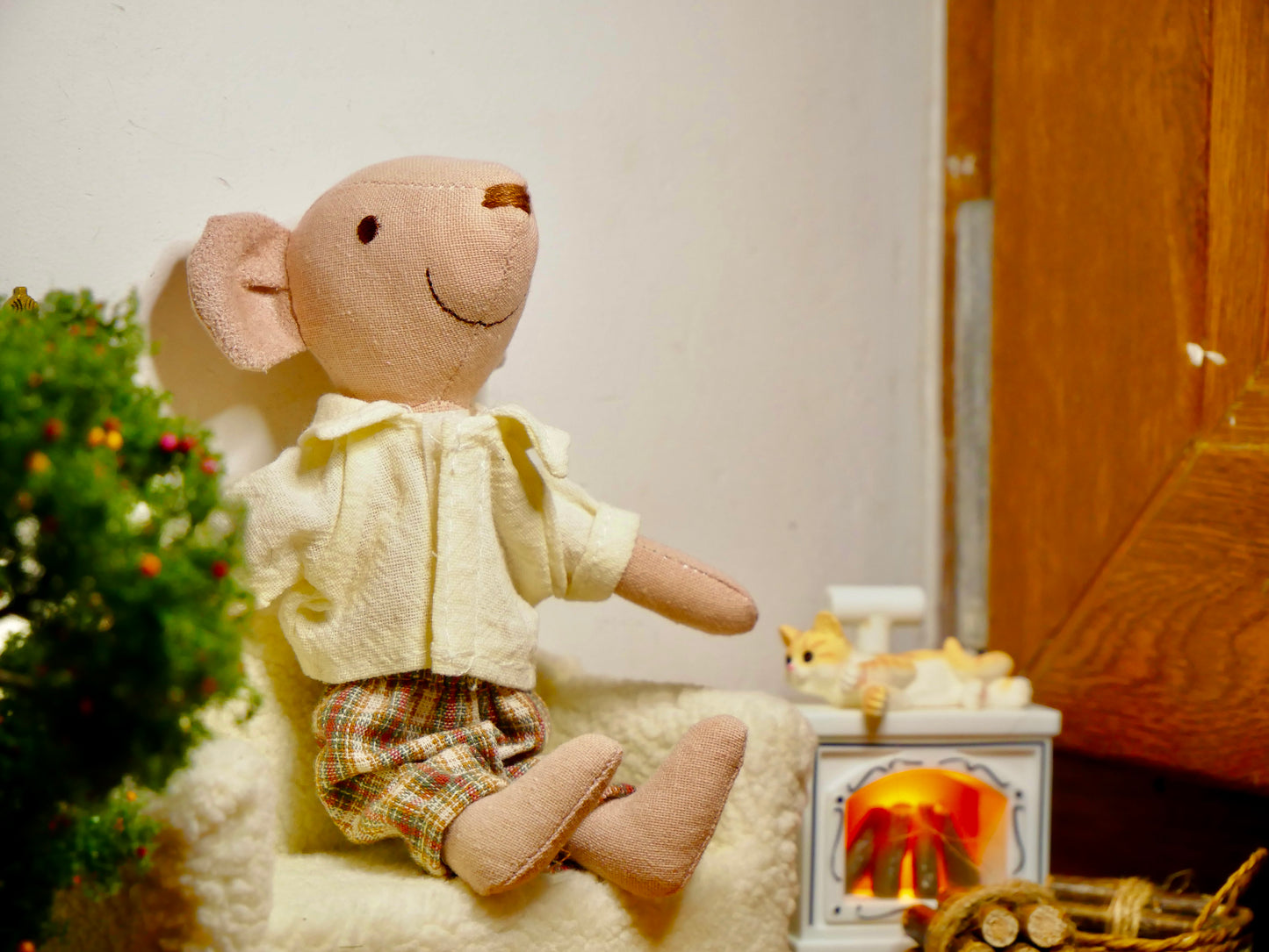 Dėdė Svirnas su geltonais markšiniais