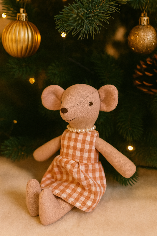 Pelytė Paula – stilingoji Liucietės sesė