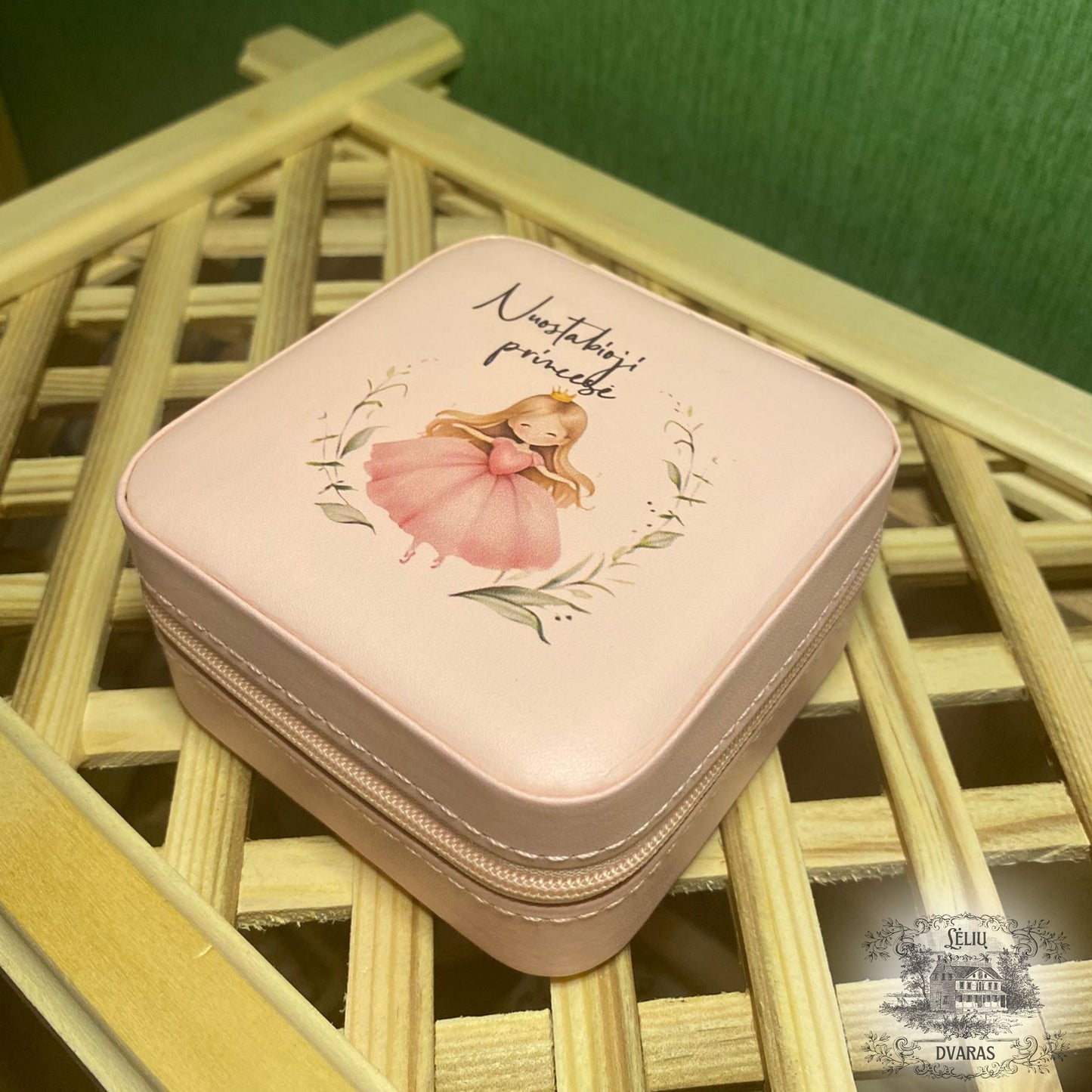 Papuošalų dėžutė "Nuostabioji princesė"