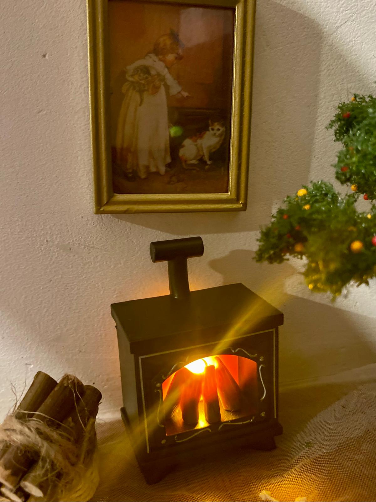 Mažas šviečiantis židinys