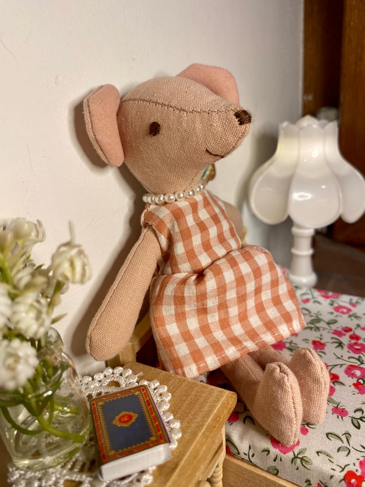 Pelytė Paula – stilingoji Liucietės sesė